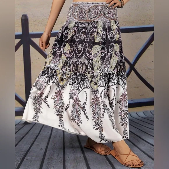 NWT ✨ Women's Boho Flowy Skirt - Picture 3 of 5